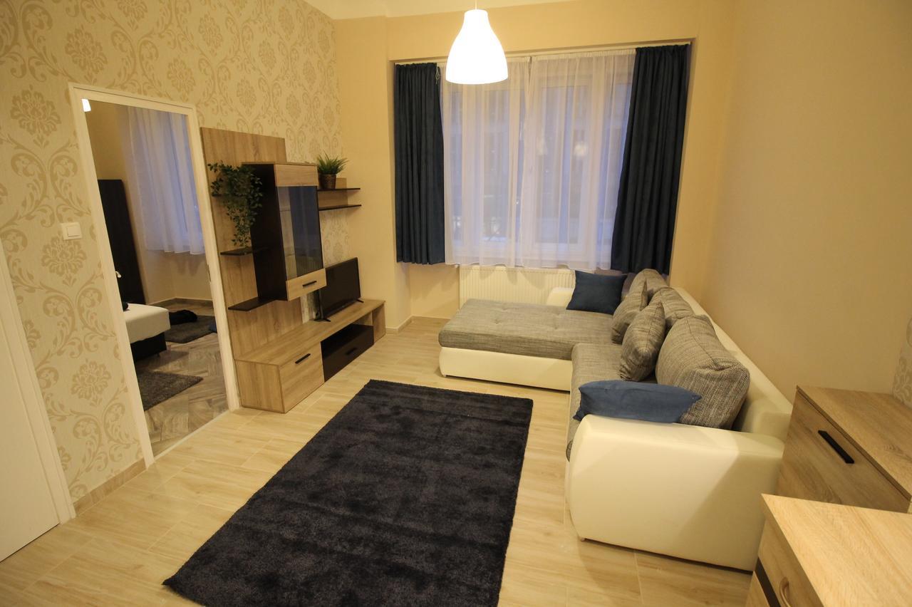 Center Businessclass Apartment Boedapest Buitenkant foto