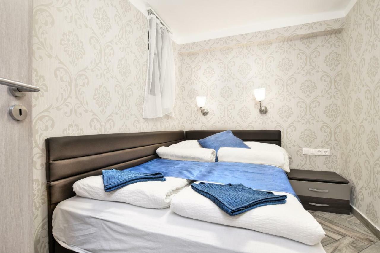 Center Businessclass Apartment Boedapest Buitenkant foto